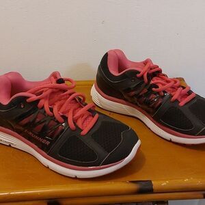 Zoot Sport sneakers